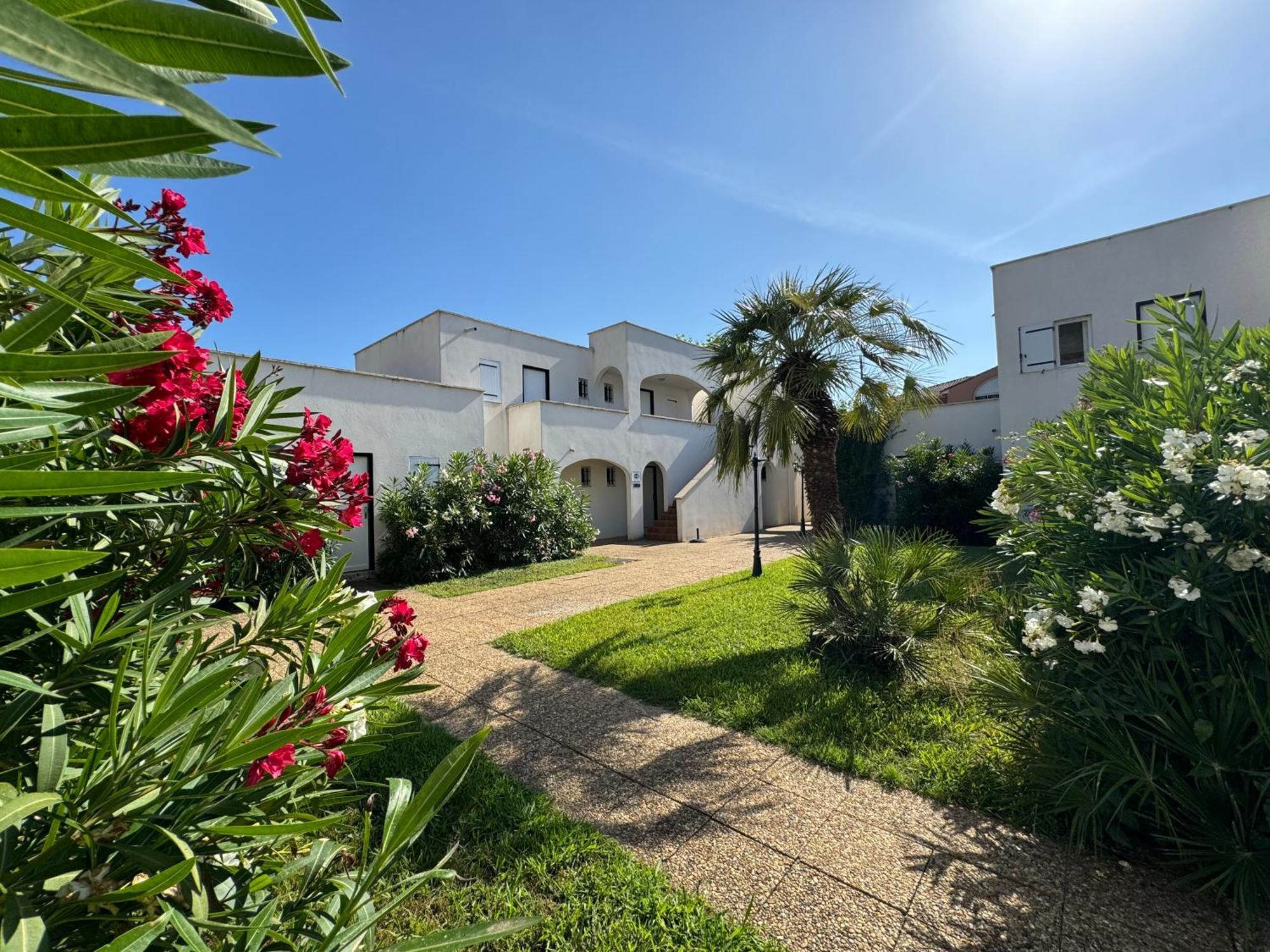 Beach Cannes Bungalows Ле-Канне Экстерьер фото