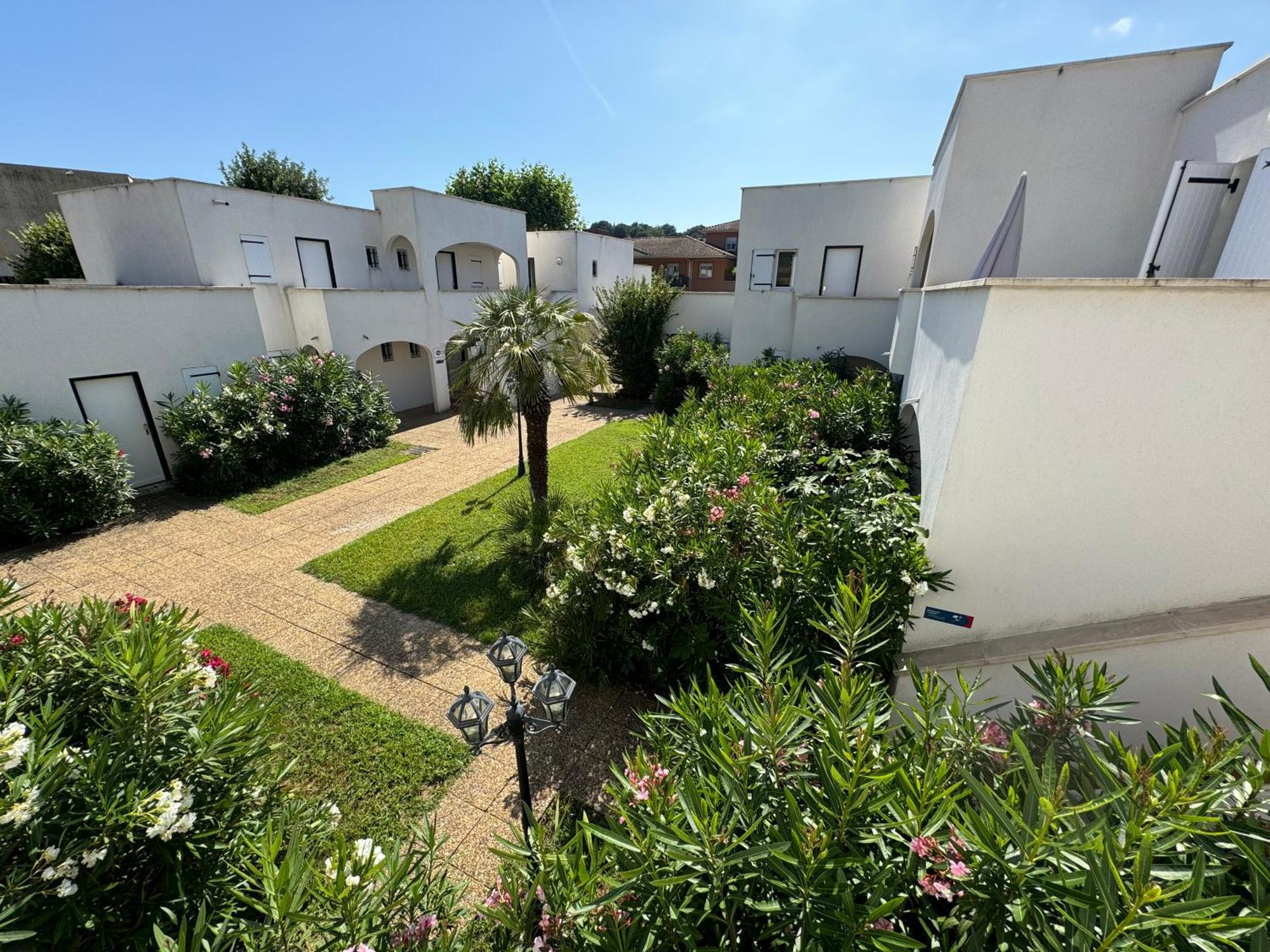 Beach Cannes Bungalows Ле-Канне Экстерьер фото